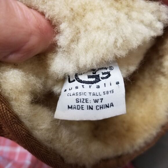 UGG Australian boots size 7 tall - Picture 7 of 8